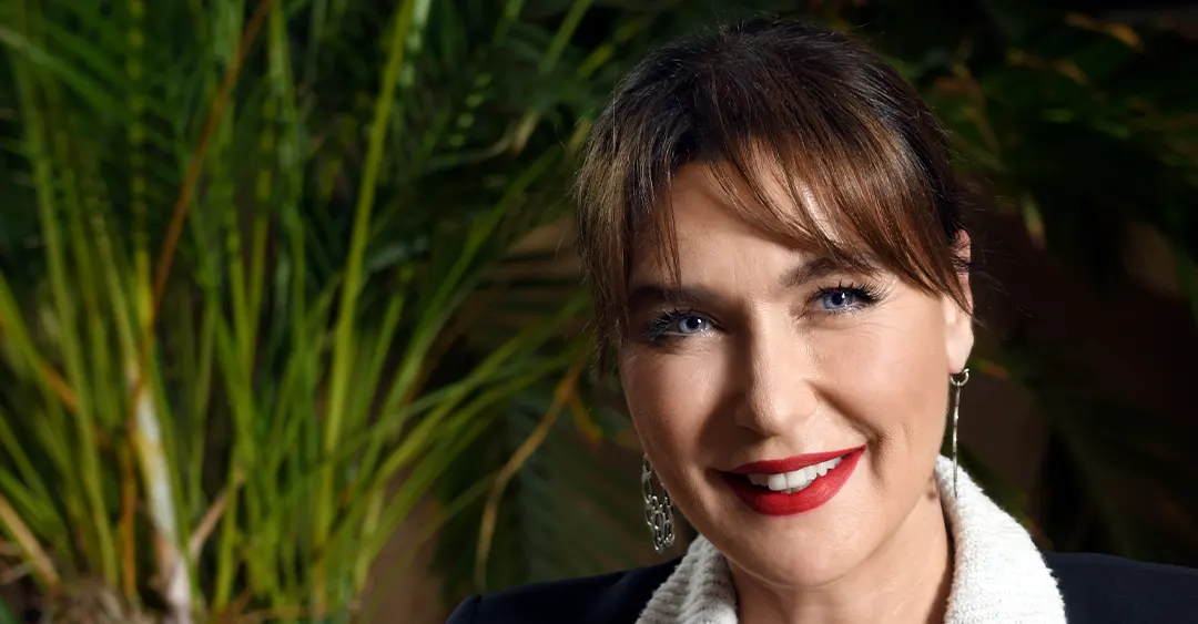 yuzde-yuz-cafe-ilham-veren-sohbetler-sevval-sam-03